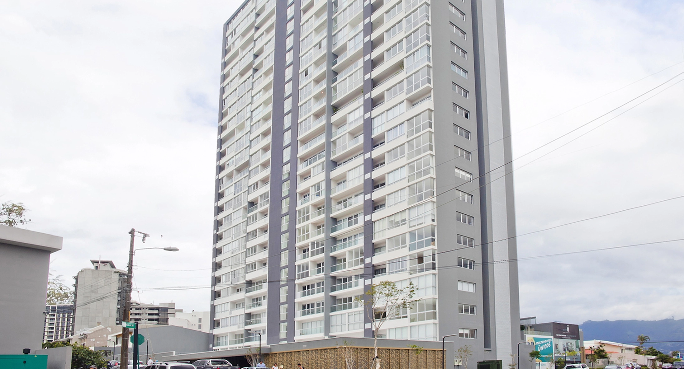 torre-residencial-u-nunciatura-hero - Ingeconopp | Obras Civiles y Arquitectónicas